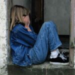 7 ans : pourquoi les larmes au départ ne sont pas toujours un trouble